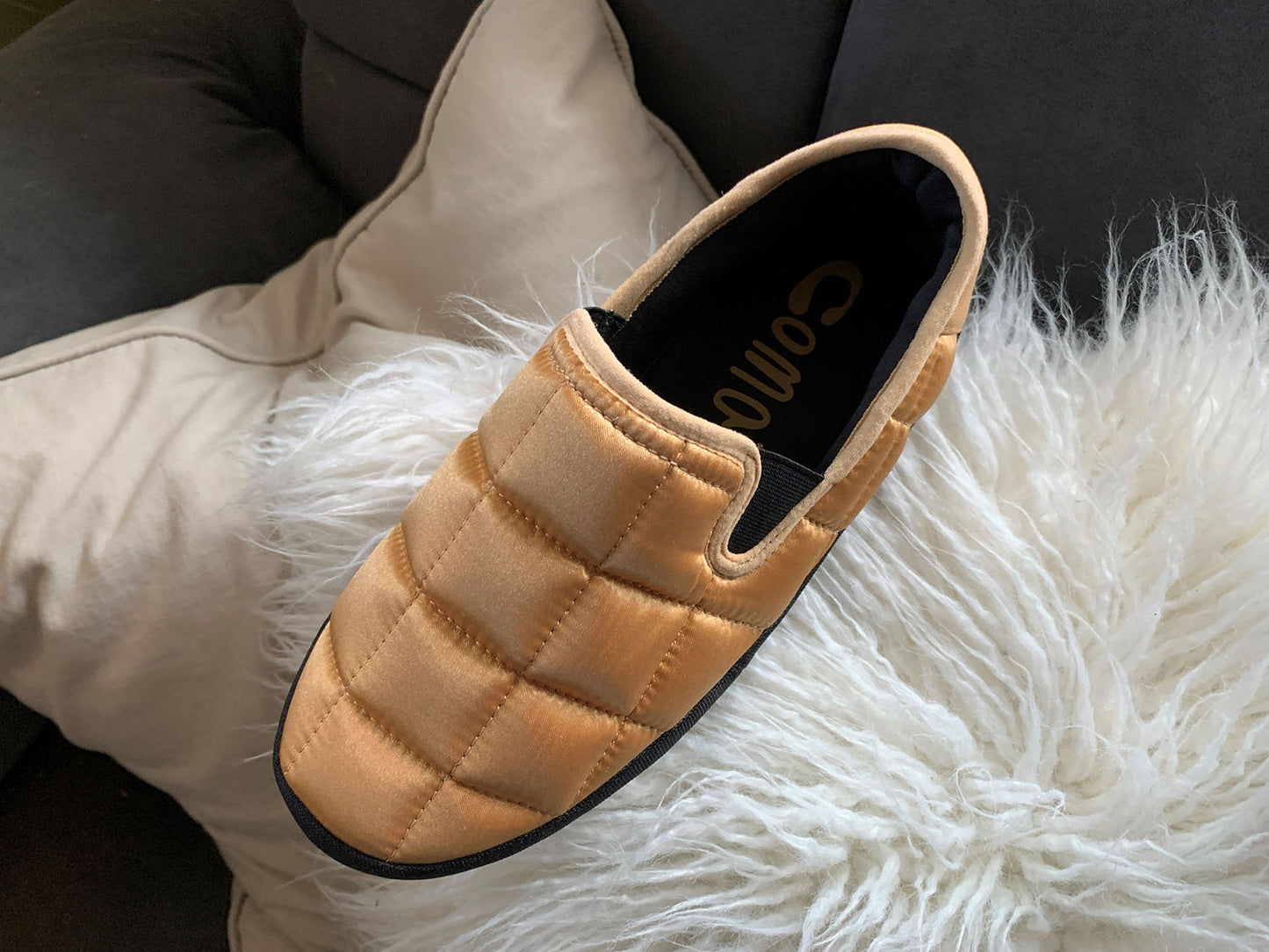 MALMOES WOMENS METALLIC GOLD